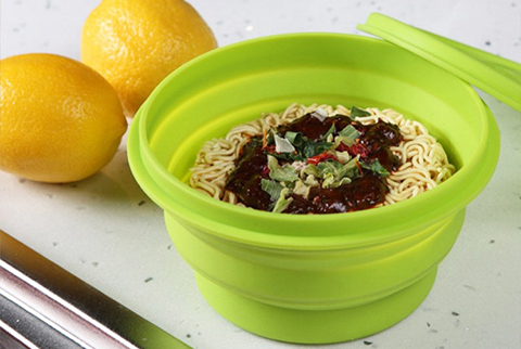  方便的（de）矽膠折疊碗